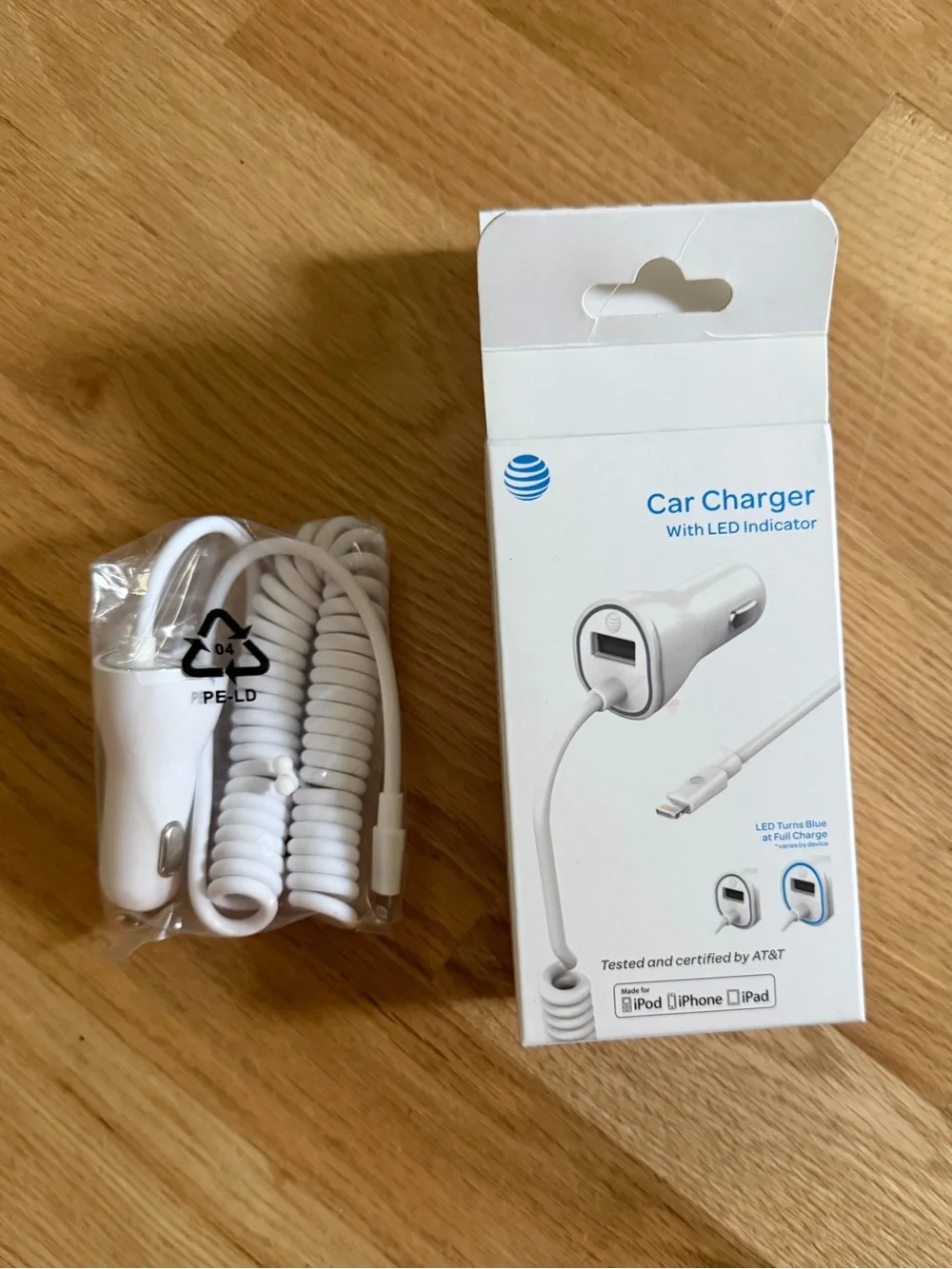 AT&T Car Charger with LED Indicator NWT